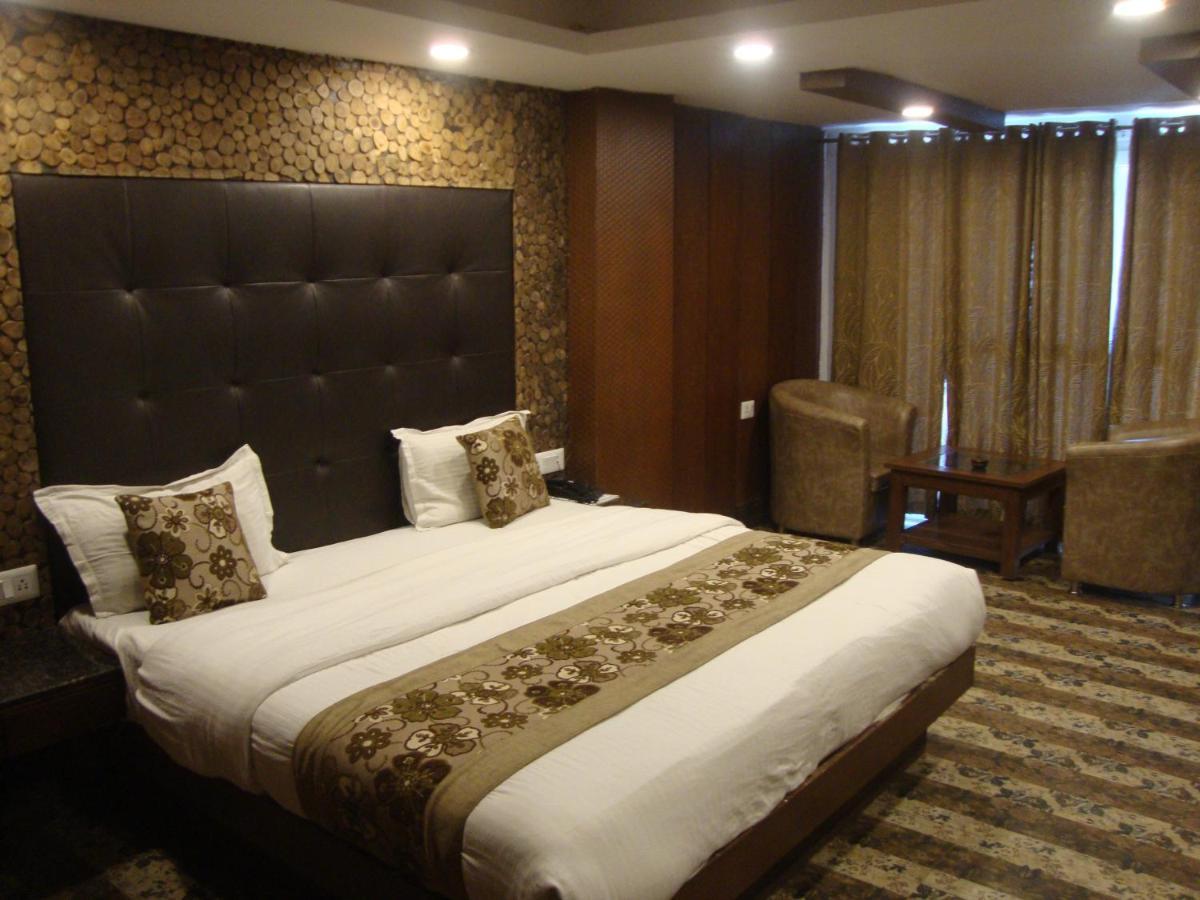 Hotel Hamers International Mussoorie Bagian luar foto
