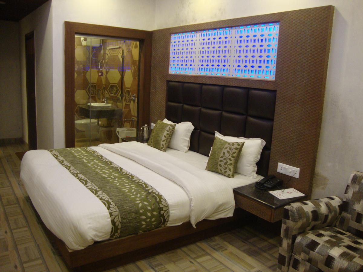 Hotel Hamers International Mussoorie Bagian luar foto