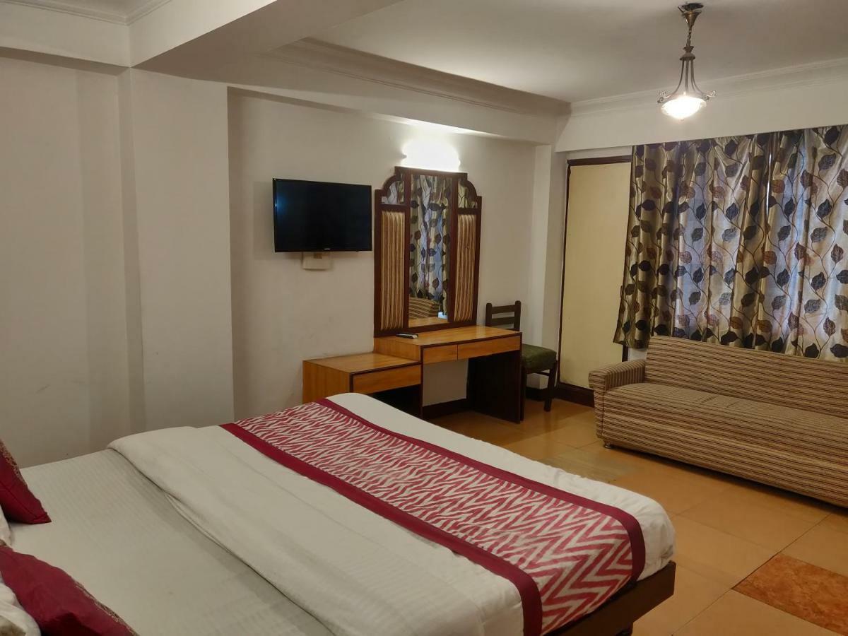 Hotel Hamers International Mussoorie Bagian luar foto