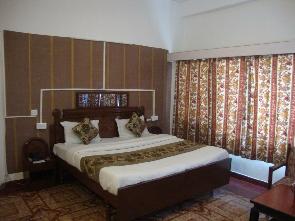 Hotel Hamers International Mussoorie Bagian luar foto