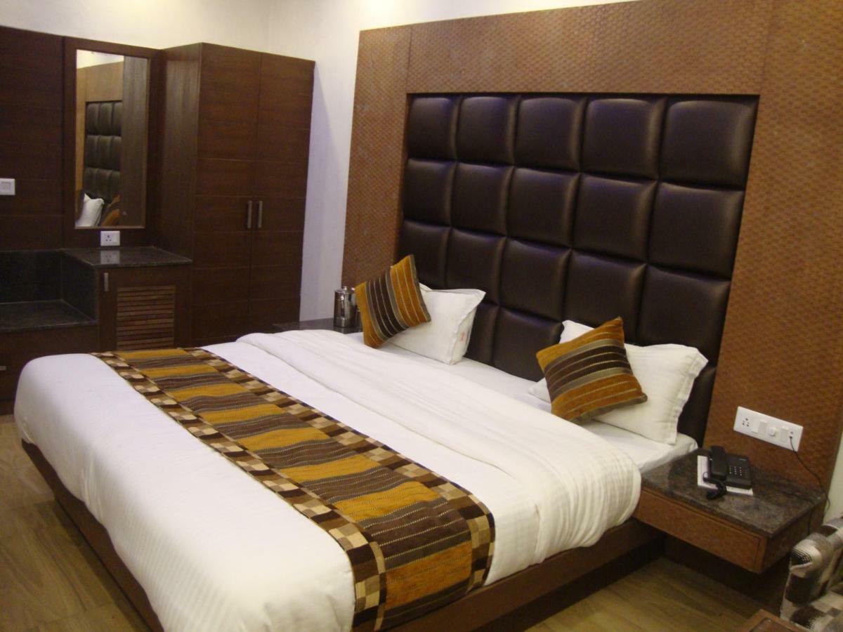 Hotel Hamers International Mussoorie Bagian luar foto