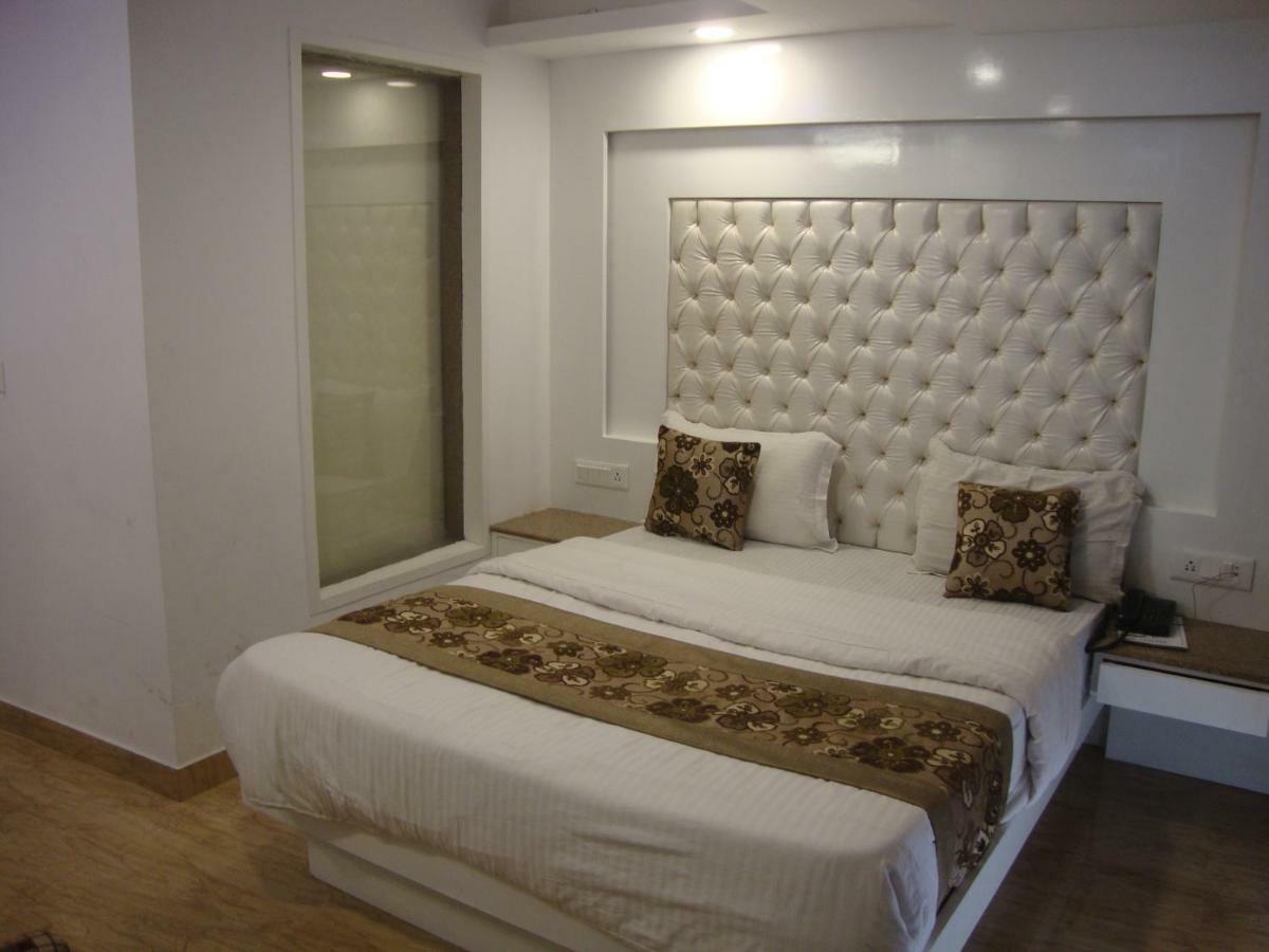 Hotel Hamers International Mussoorie Bagian luar foto