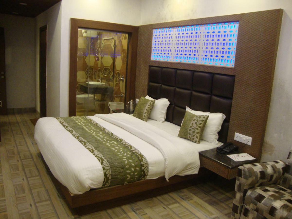 Hotel Hamers International Mussoorie Bagian luar foto
